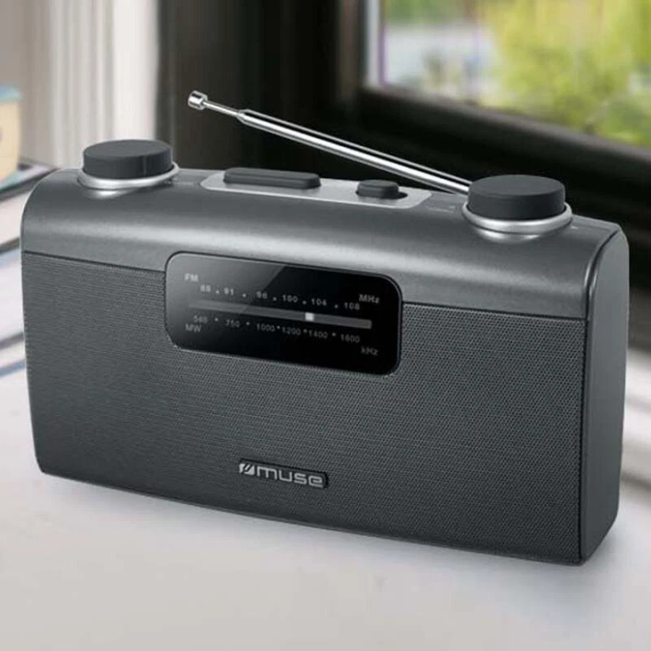 Radio portable Muse AM/FM – Prise casque, entrée AUX, format compact noir