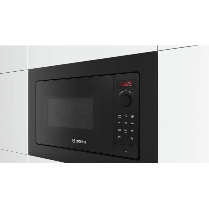 Micro-ondes encastrable Bosch Série 2 - 20L AutoPilot 7 noir - écran LED