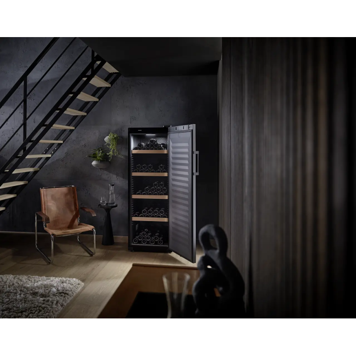 Cave à vin 196 bouteilles porte vitrée noir - triple protection UV Liebherr