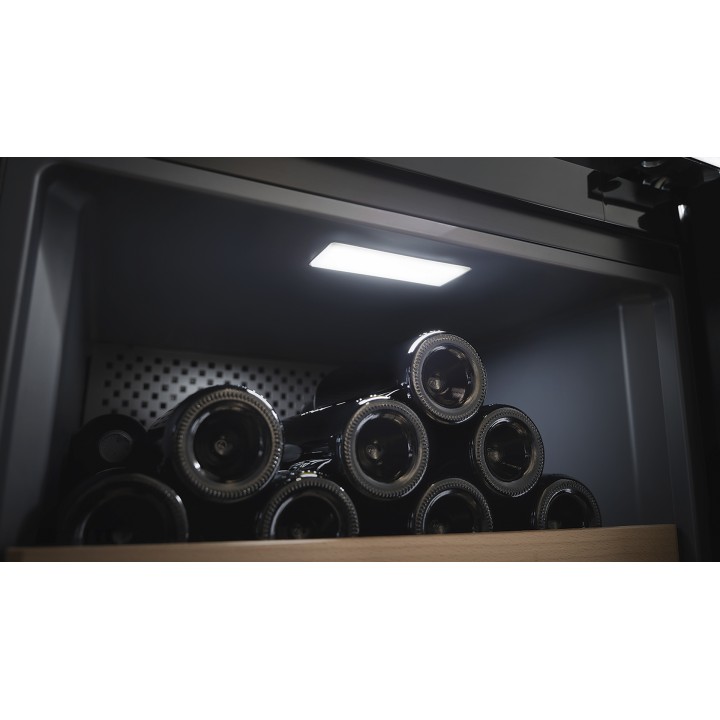 Cave à vin 196 bouteilles porte vitrée noir - triple protection UV Liebherr