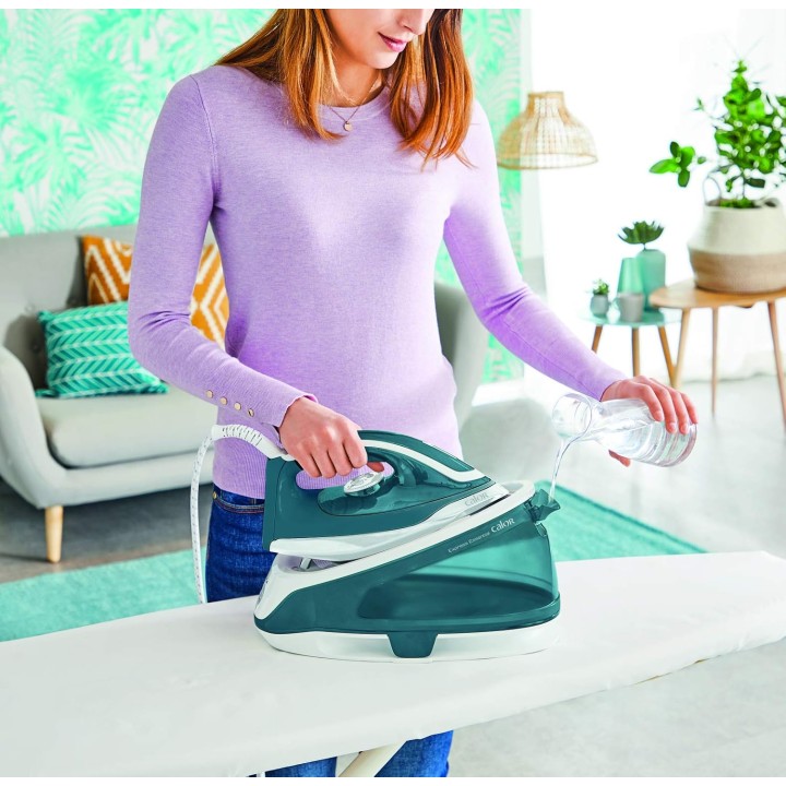 Centrale vapeur Calor Express Essential - Débit vapeur 120 g/min, semelle céramique