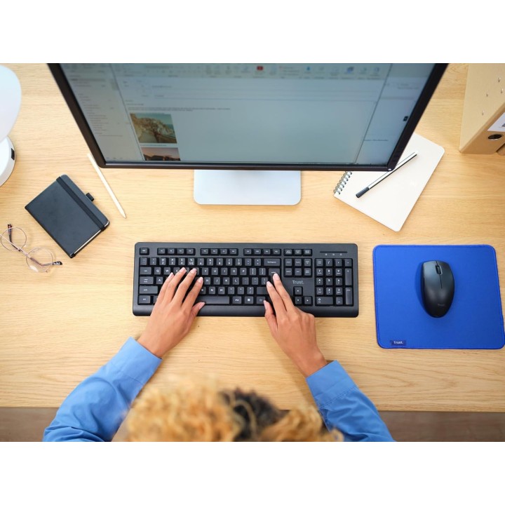 Pack clavier et souris sans fil Trust - AZERTY français, pavé numérique, résistant éclaboussures