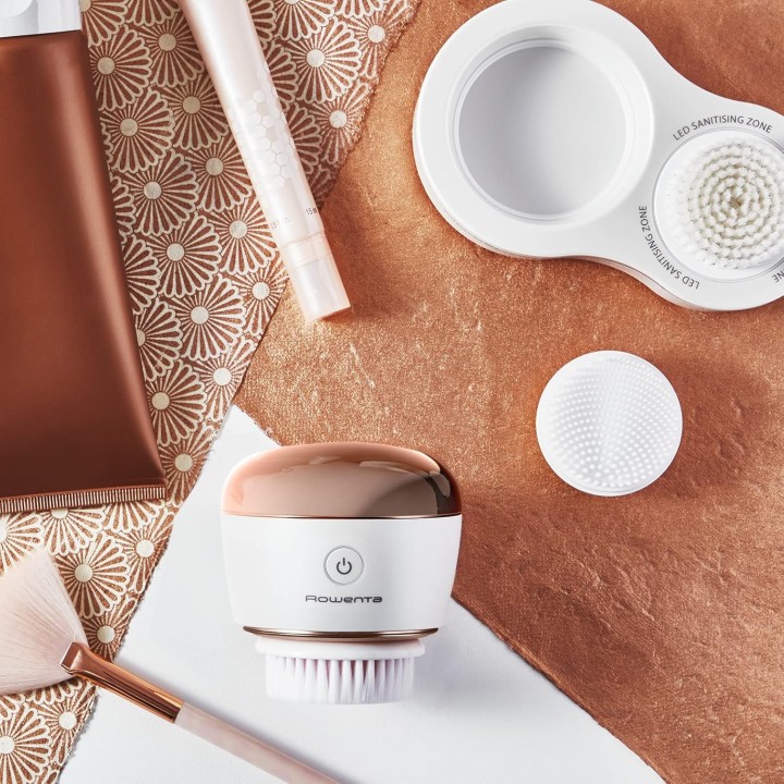 Brosse nettoyante visage éclat - Routine 1 minute Rowenta - 2 embouts - Utilisable sous l'eau