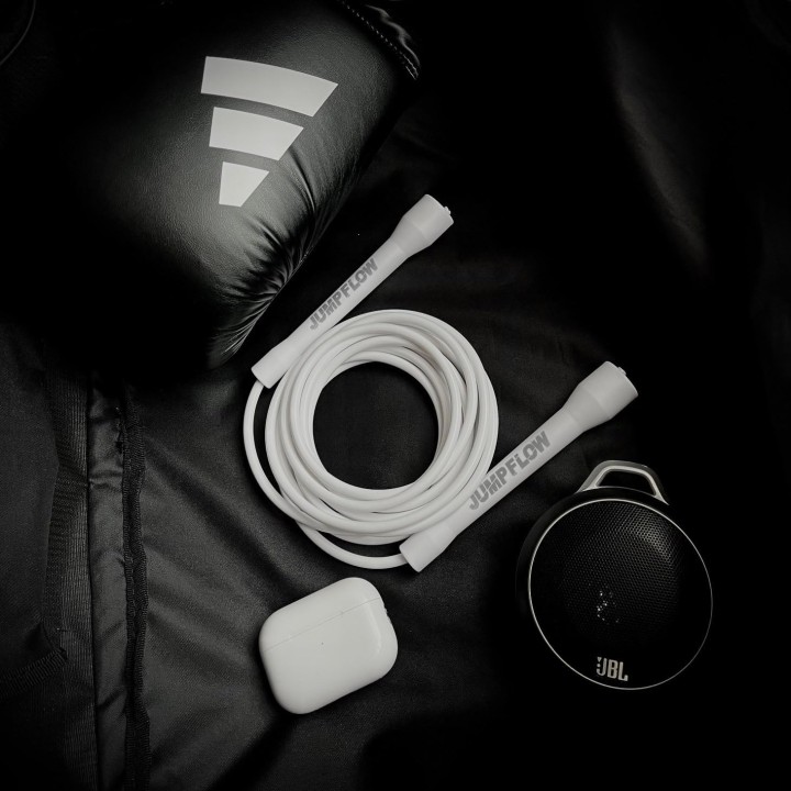 Corde à sauter ajustable - Polyvalente crossfit boxe fitness - PVC noir 300cm