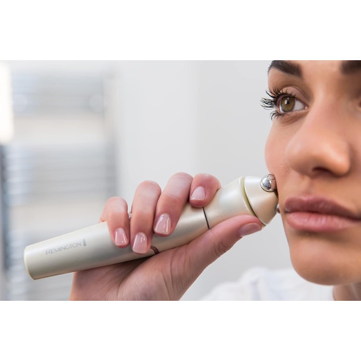 Épilateur visage multifonction Remington - 3 têtes soin, nettoyage et massage - blanc