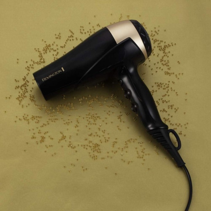 Sèche-cheveux ionique Remington 2200W – Brillance et douceur – Diffuseur et concentrateur