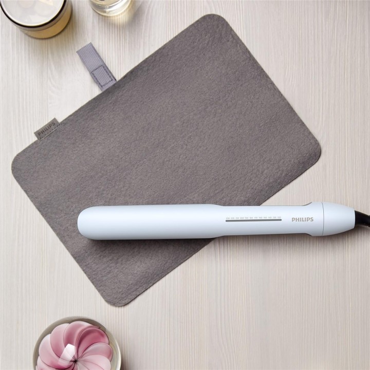 Lisseur Philips série 5000 ThermoShield - Céramique huile d'argan - Blanc